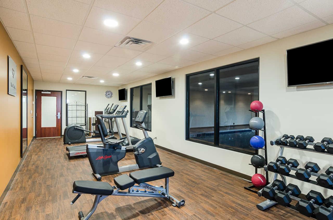 Hotel Comfort Near Downtown DEN