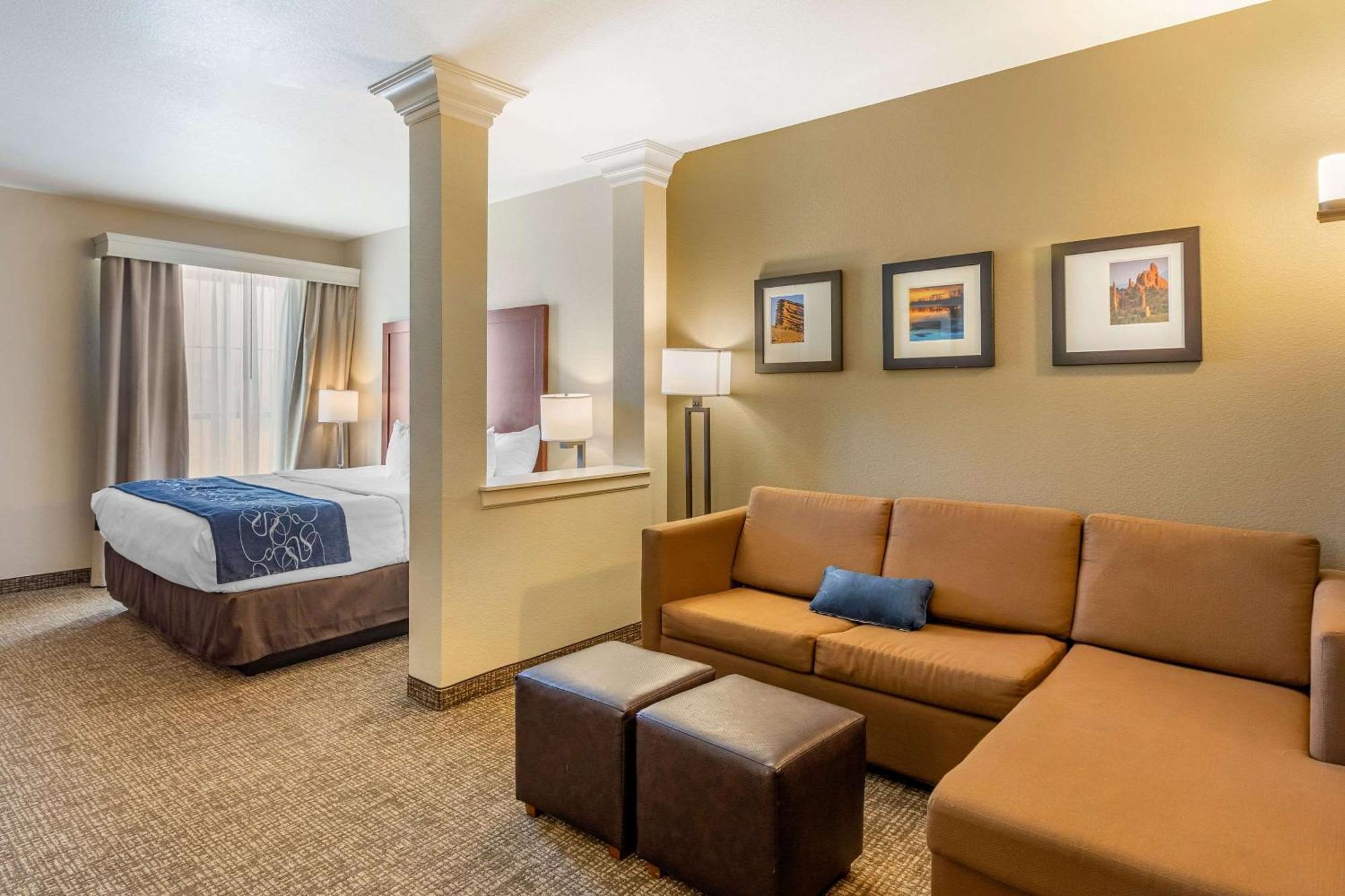 Hotel Comfort Near Downtown DEN