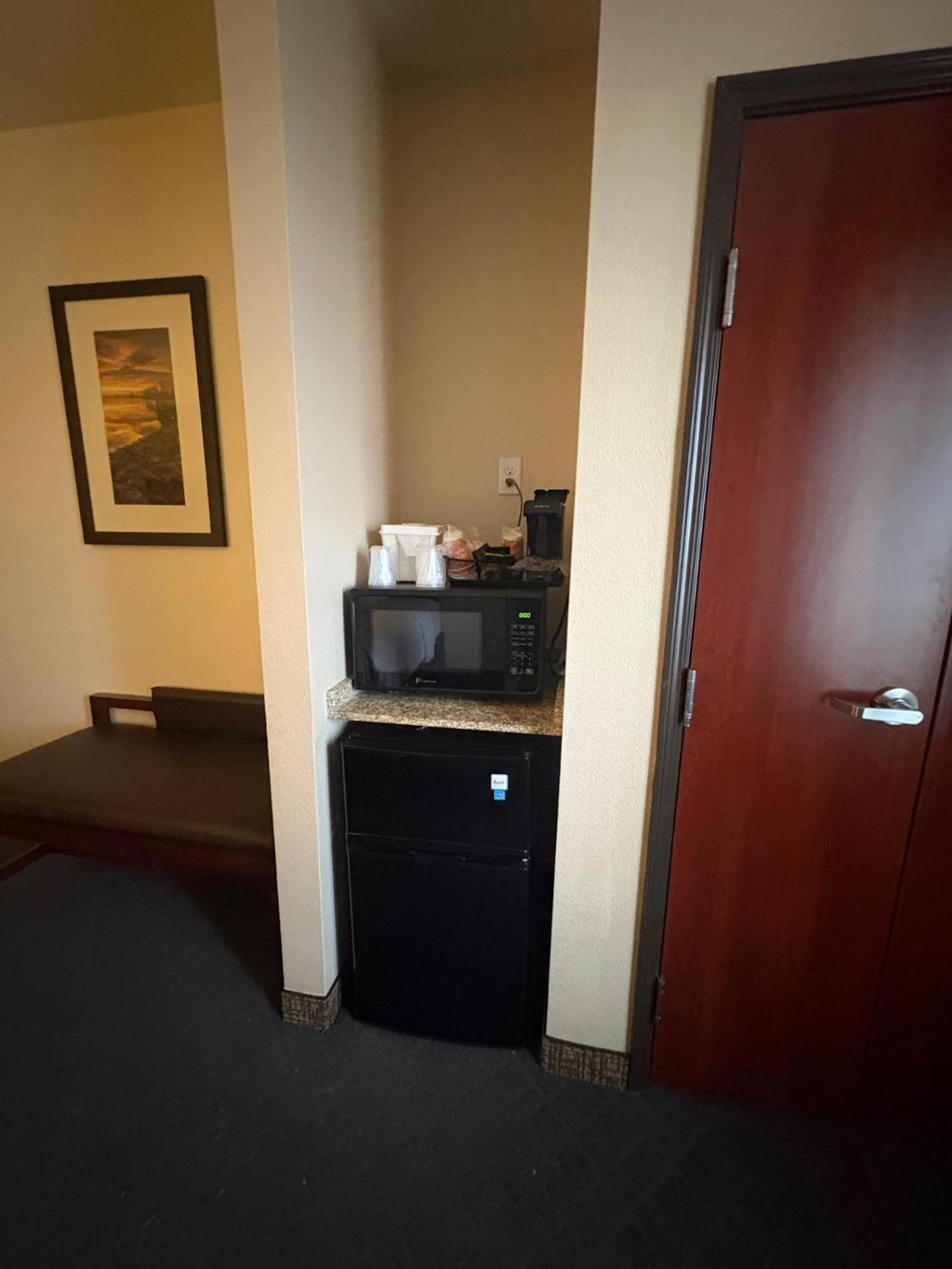 Hotel Comfort Near Downtown DEN